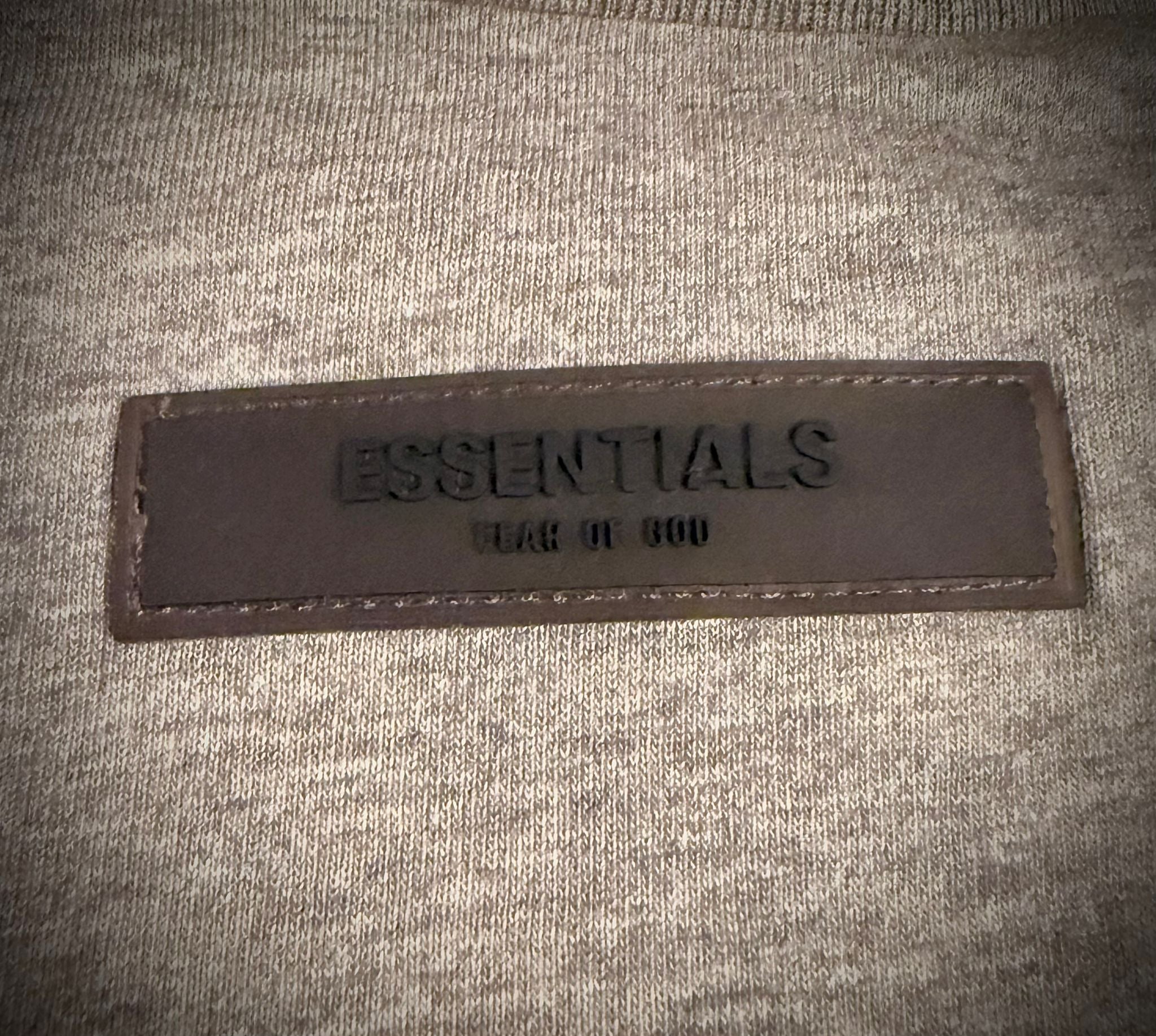 Zoom Short Essentials Dark Oatmeal