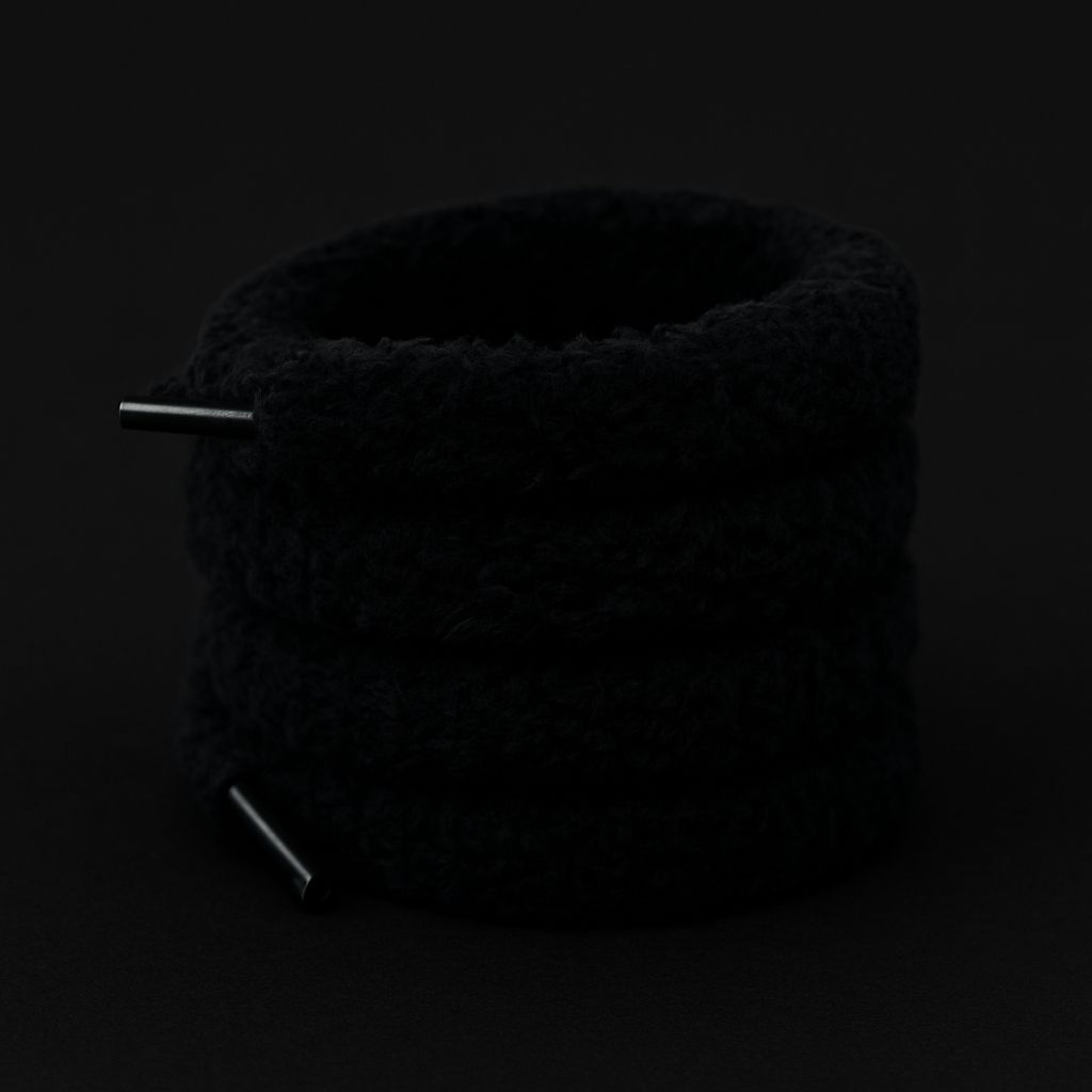 Lacet fluffy noir