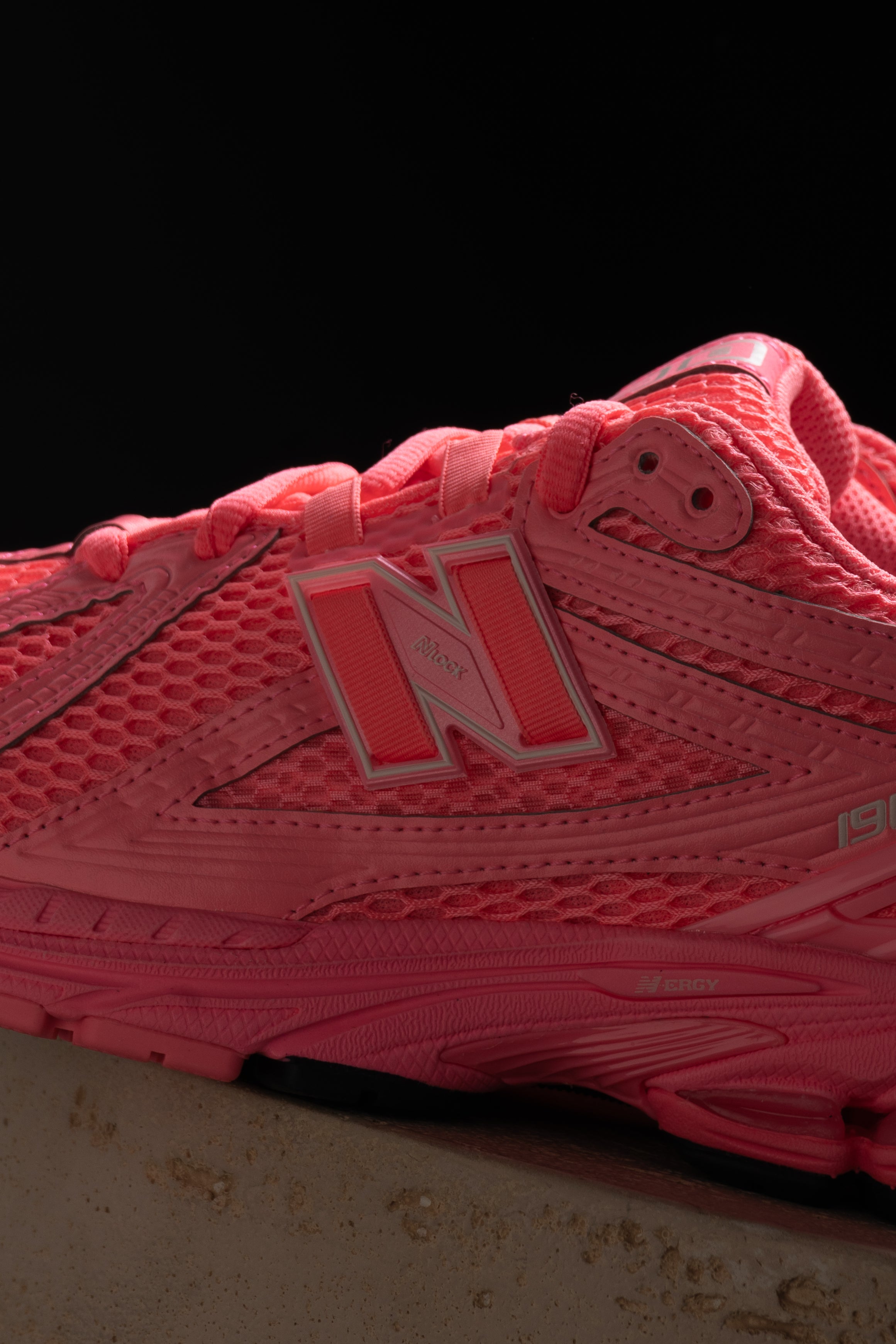 New Balance 1906 Pink
