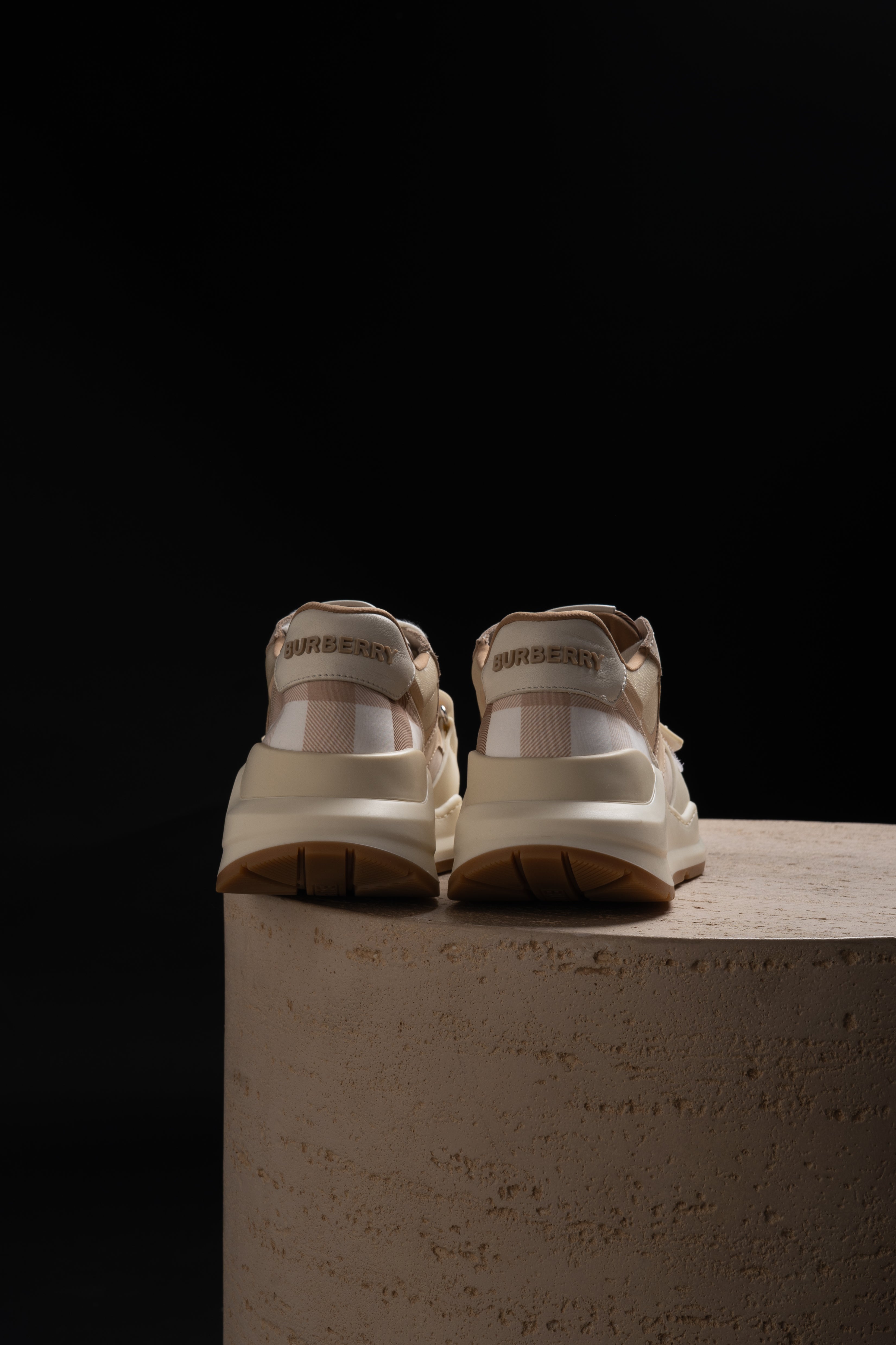 Sneakers Burberry Beige