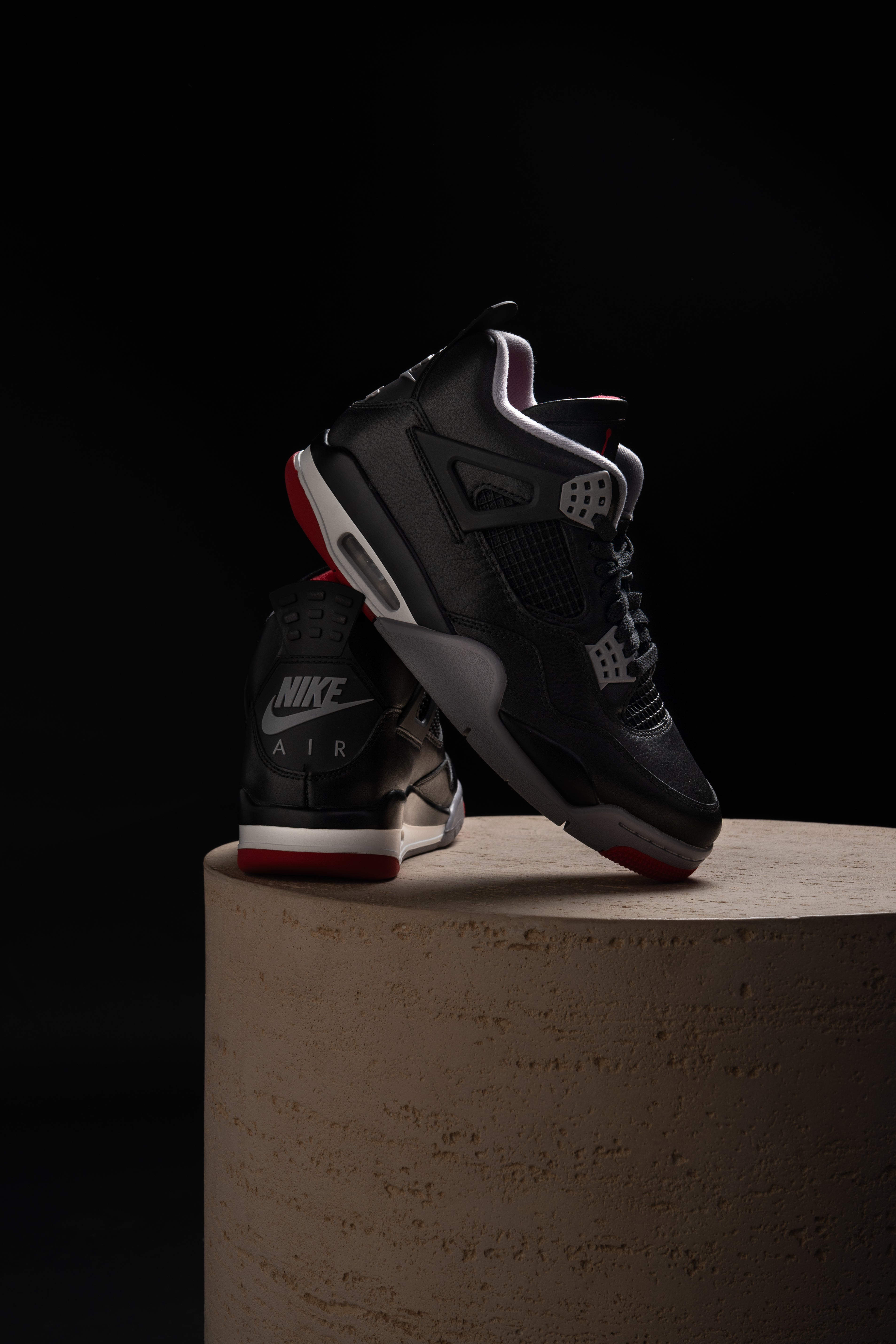 Air Jordan 4 Bred Reimagnied