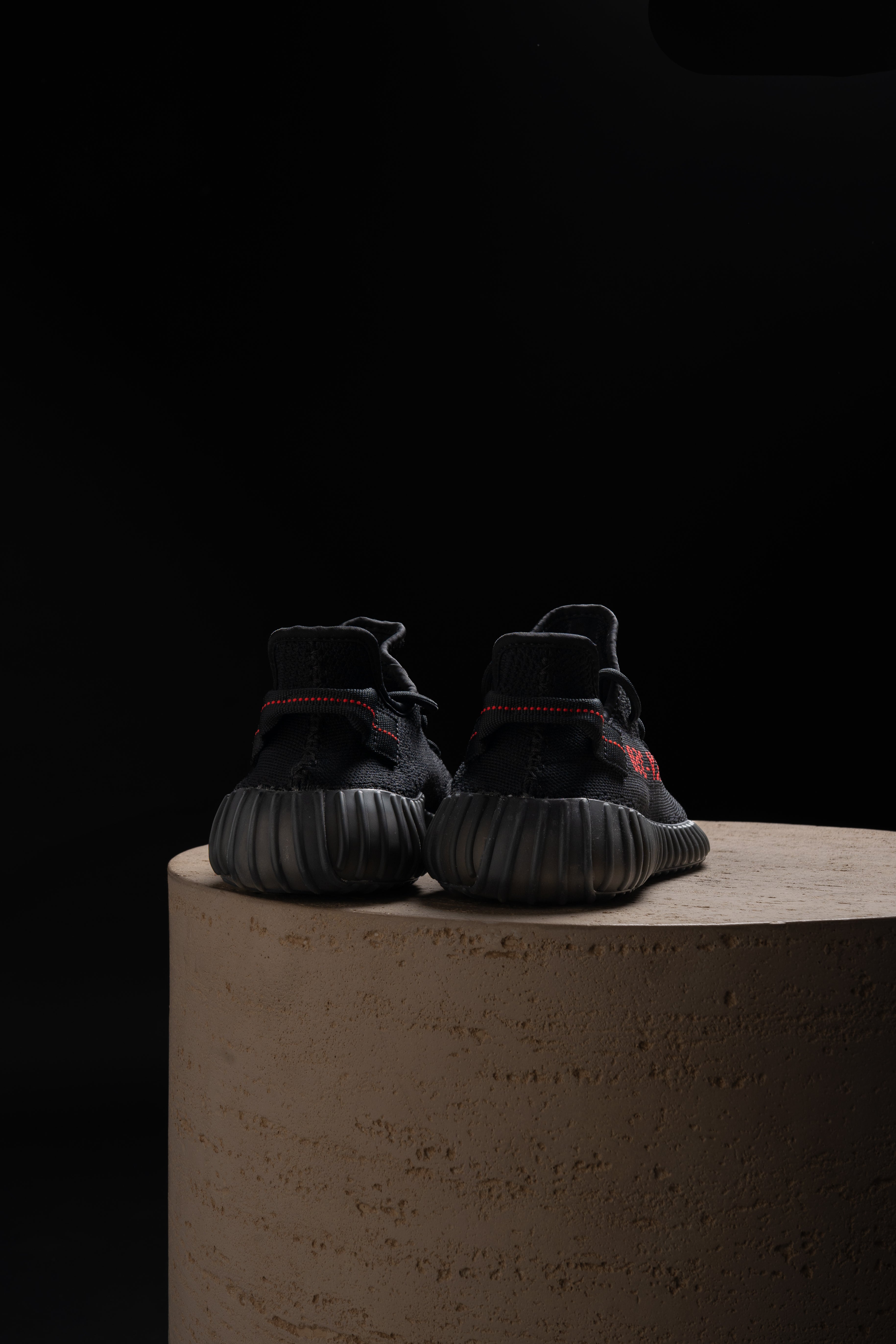 Yeezy 350 V2 Red Black