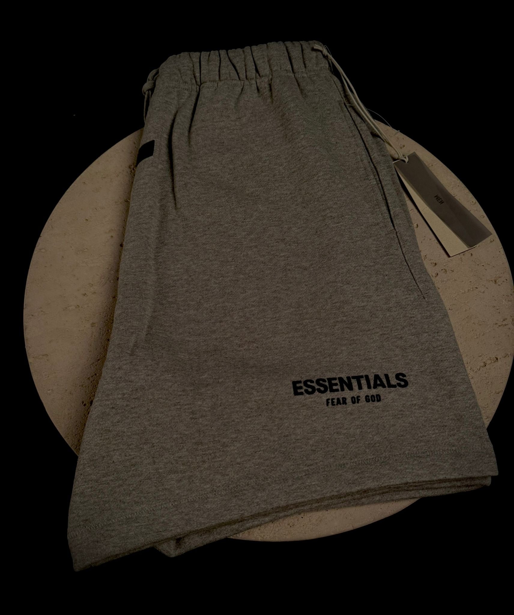 Short Essentials Dark Oatmeal