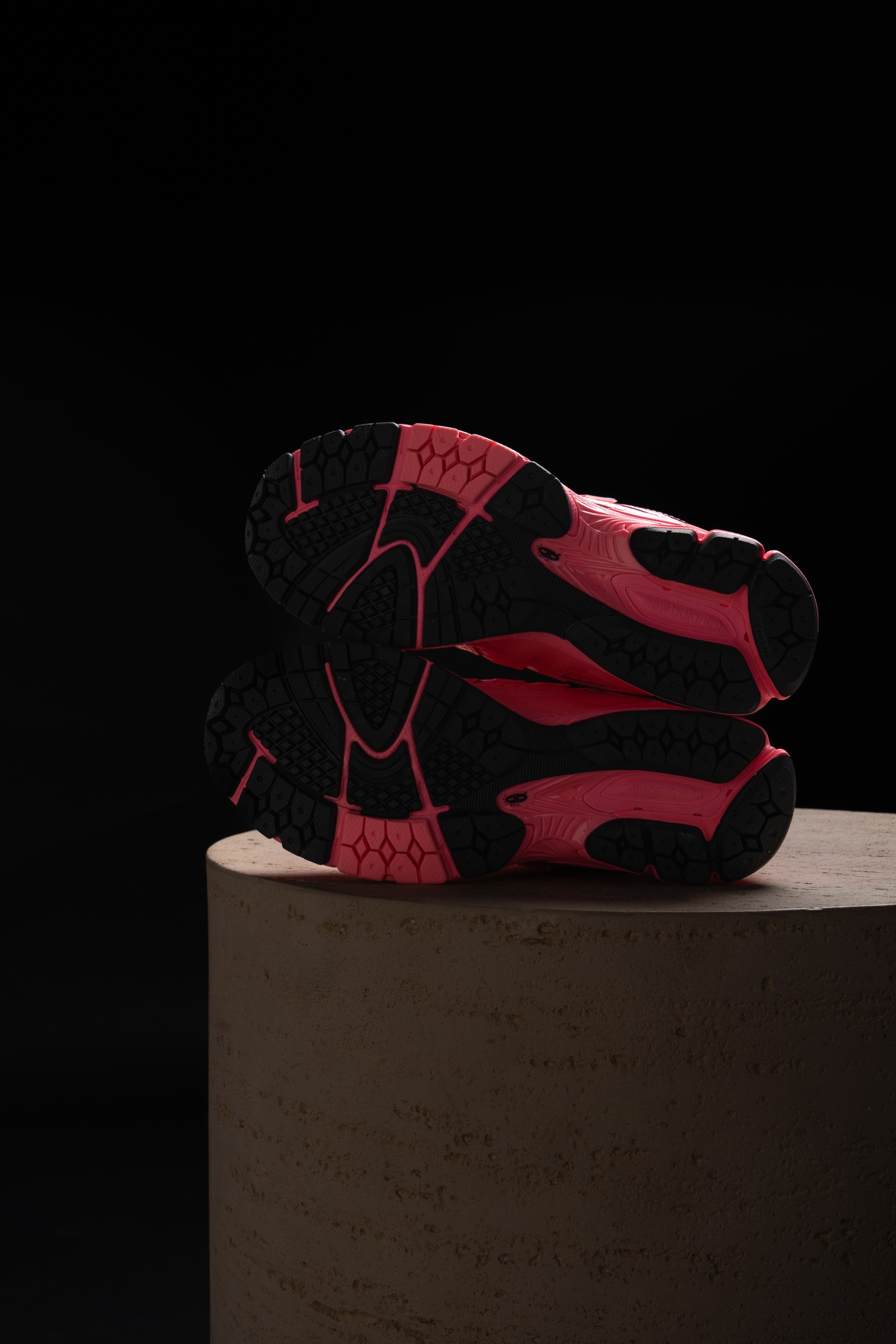 New Balance 1906 Pink