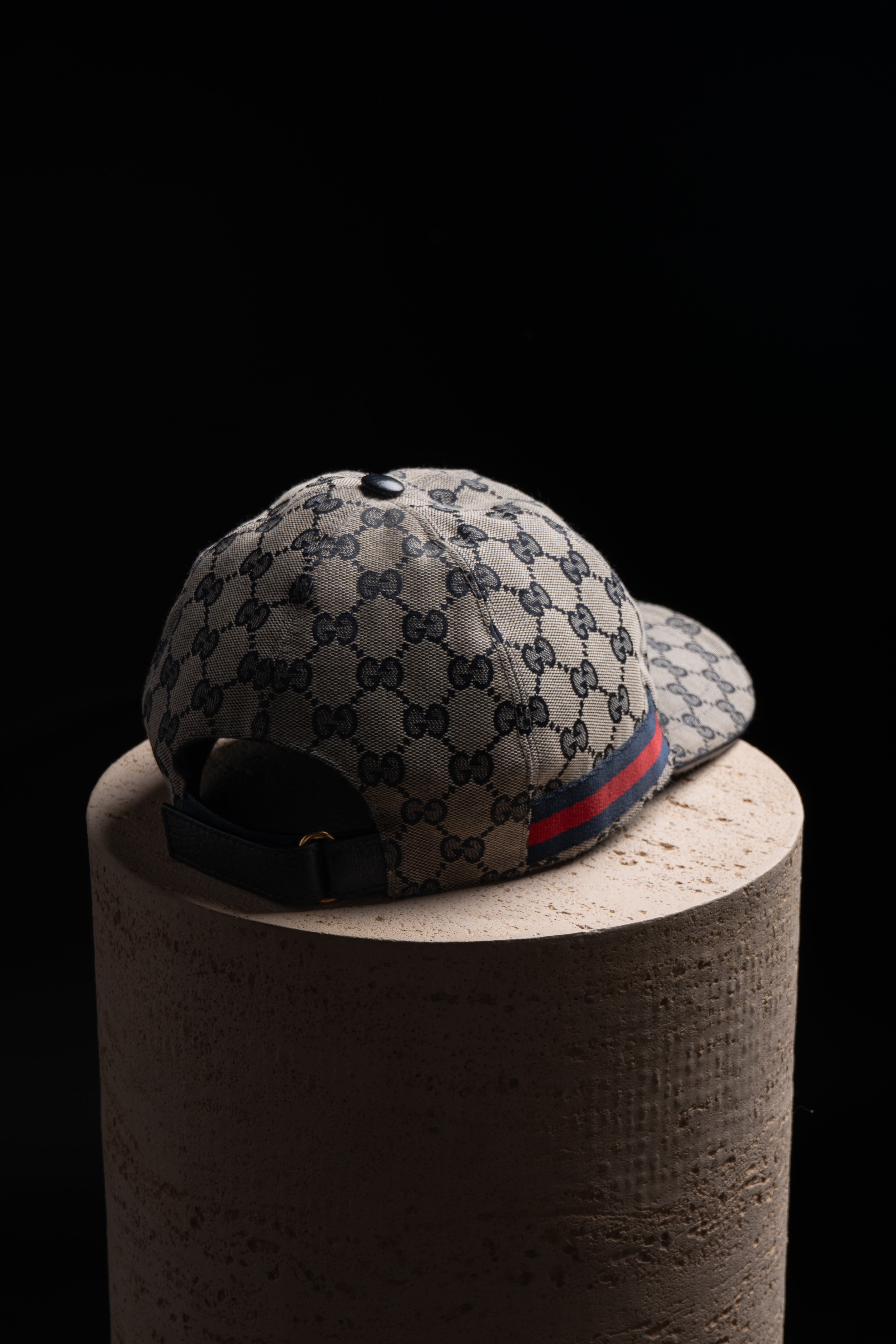 Gucci classique Grey