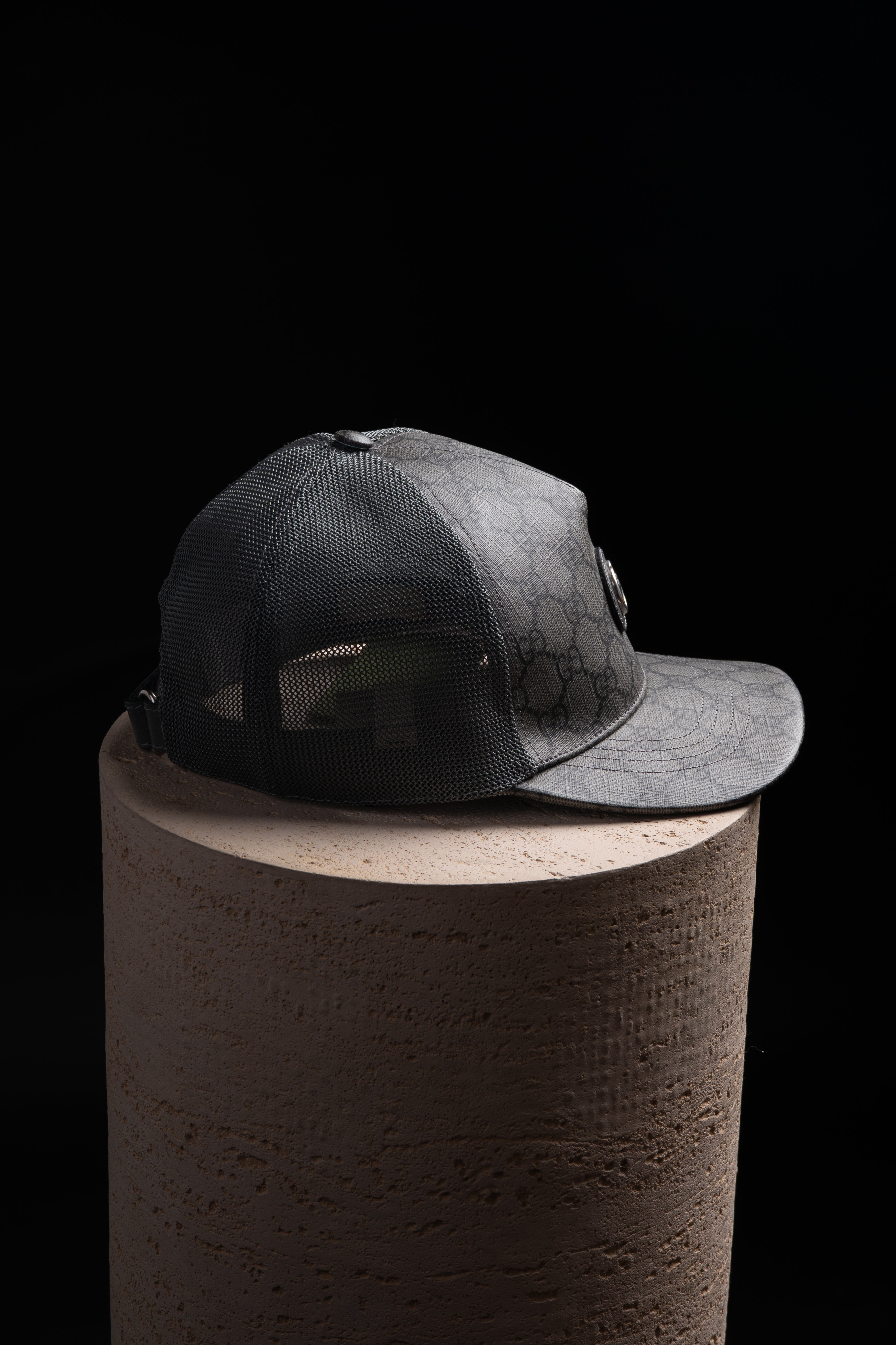 Gucci GG Grey