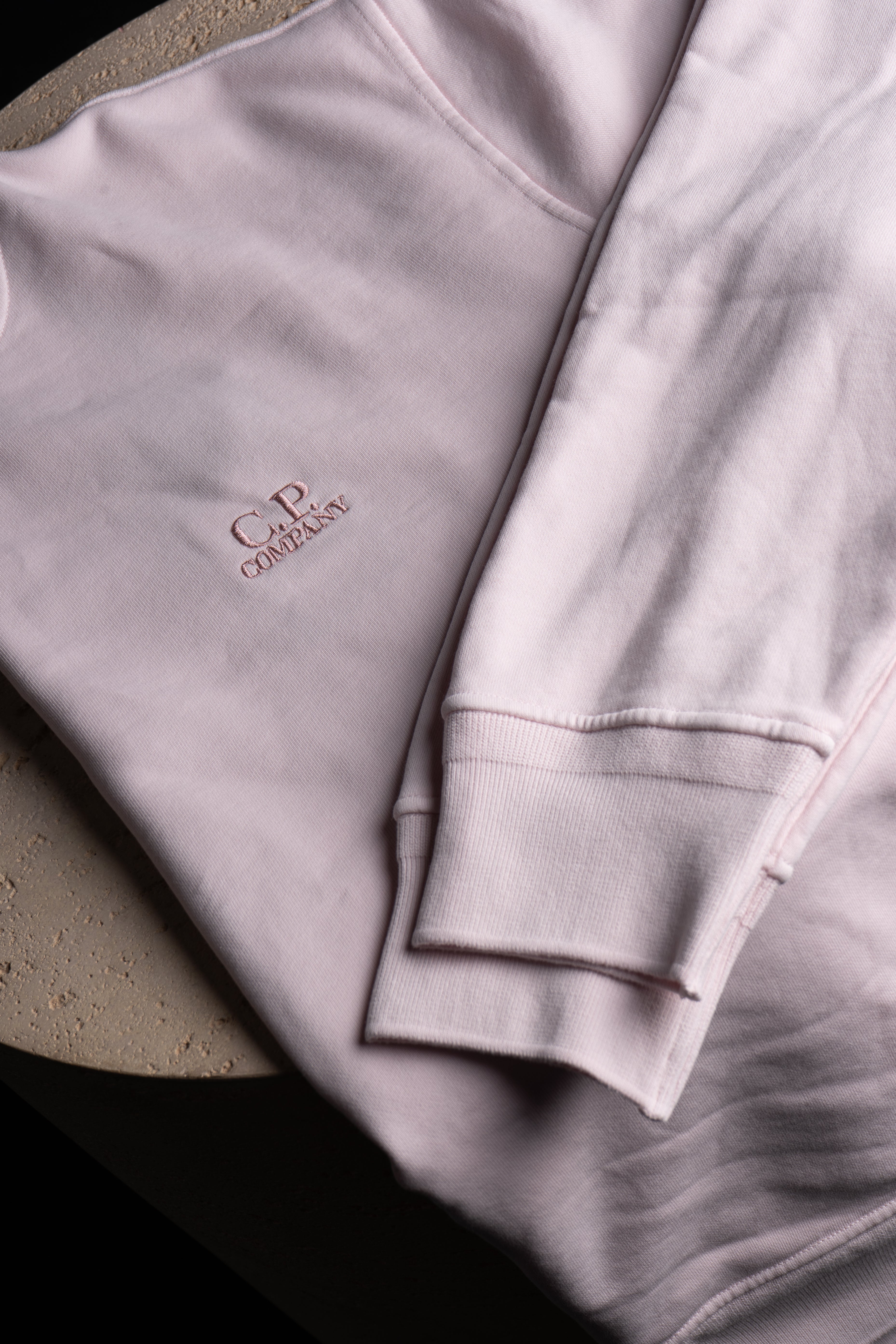 Pull CP Company Rose pâle
